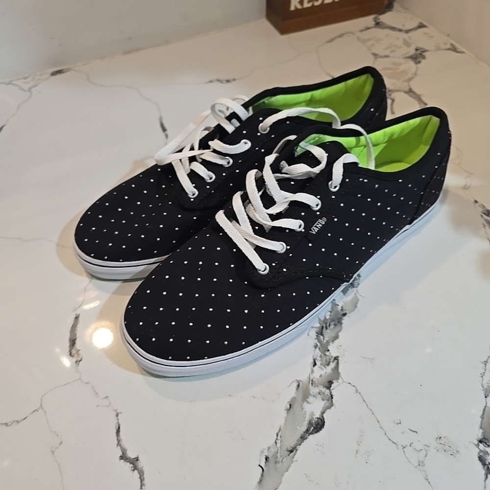 Vans Atwood Canvas Black White Dots Womens Size 11 Pre-owned